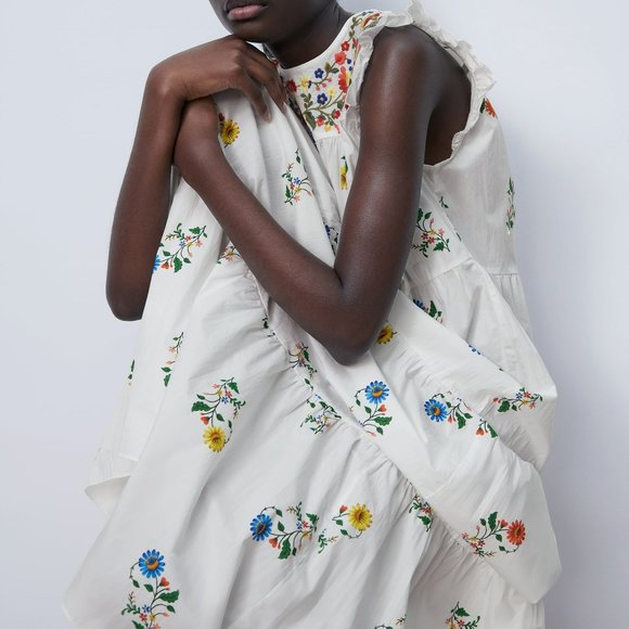 Zara White Embroidered floral Midi peasant Dress. - Picture 6 of 16